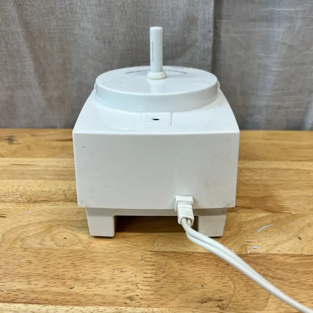 Cuisinart Handy Prep 3 Cup Food Processor DFP-3 Tested Working BASE ONLY